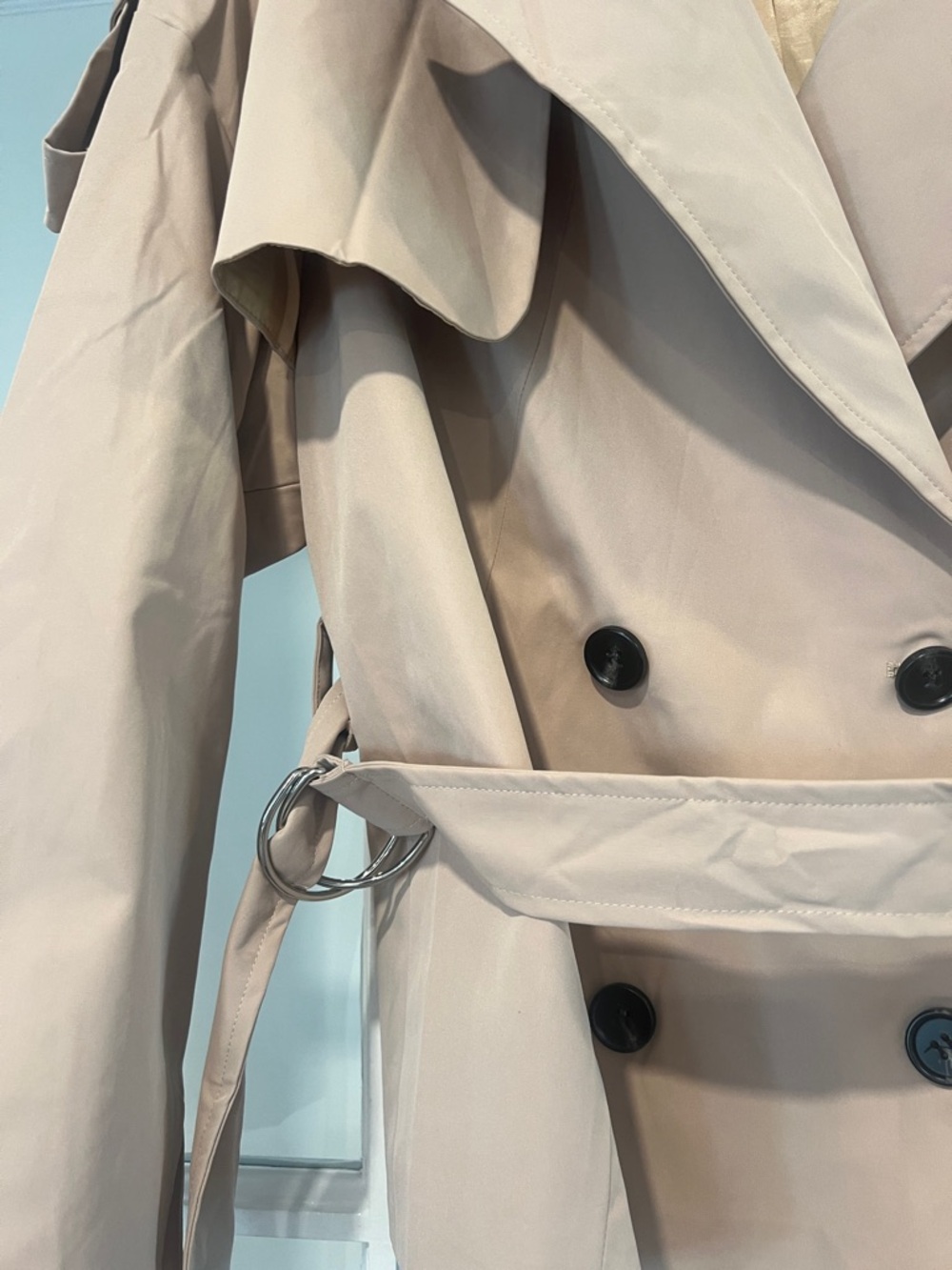 Cropped Double-Breasted Trench Coat - Taupe - Picture 3 of 4